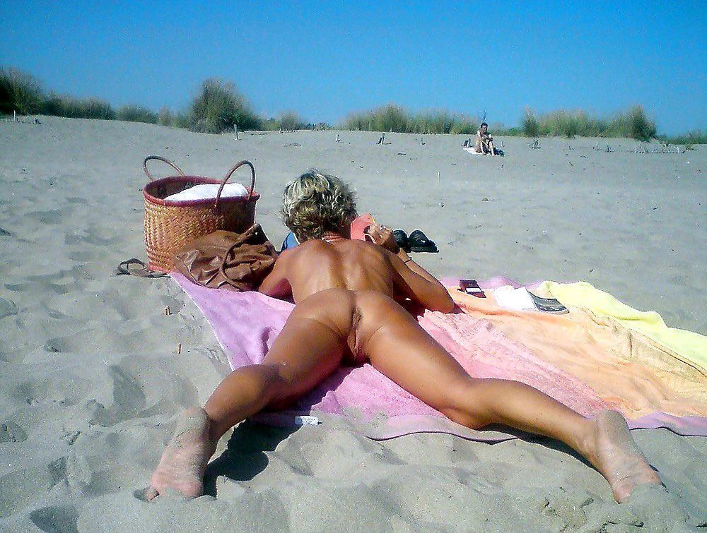 Beach Sex Hidden Cam