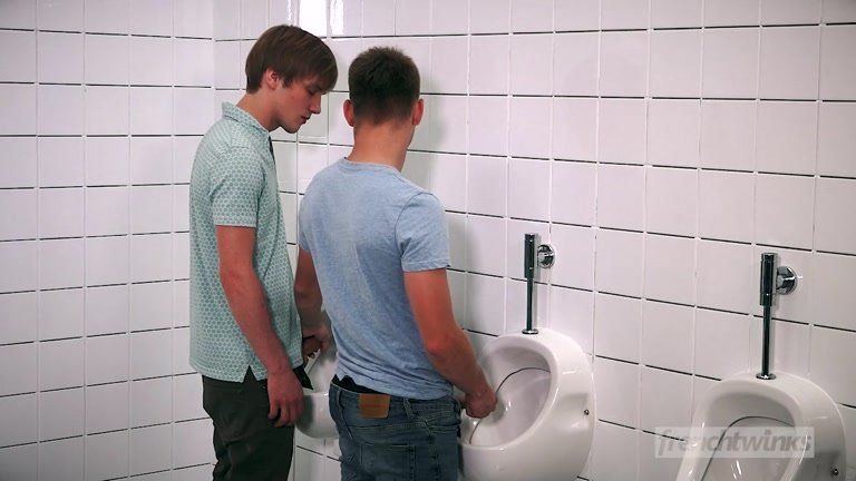 Hot C. reccomend guys pissing urinal